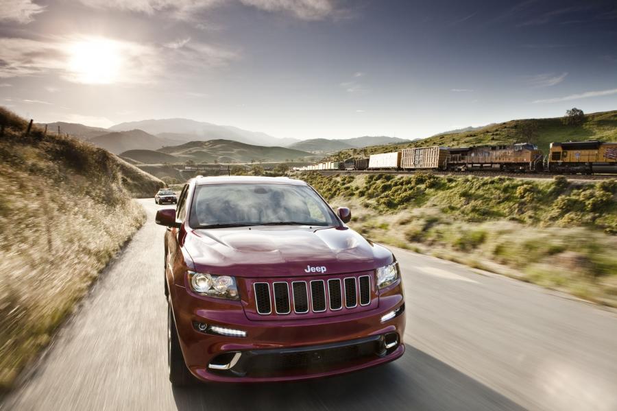  Jeep Grand Cherokee SRT8 2012 года  (фото 161 из 186)
